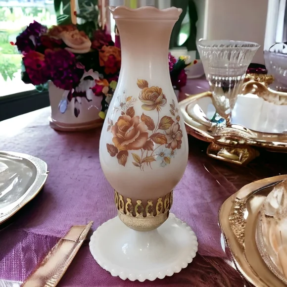 Milk Glass Hurricane Lamp Boudoir Bedside Table Light Floral Hobnail Edge Vtg. - Picture 15 of 16